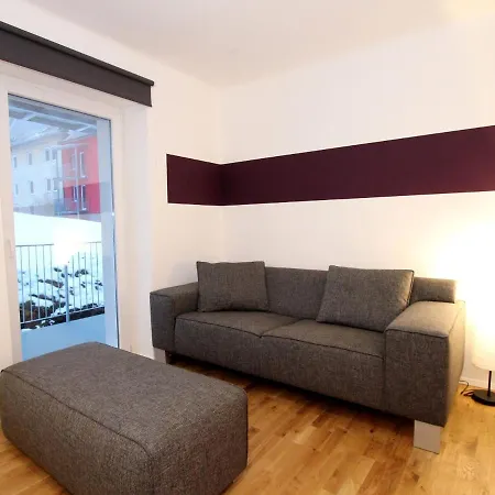 Cozy Near Area In דירה אייזנרץ